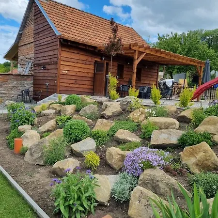 Moravia Apartamento *