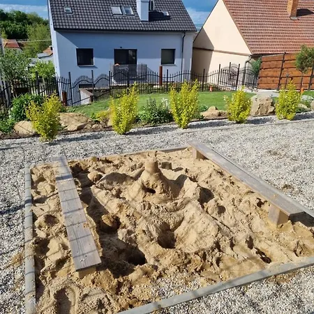 Moravia Apartamento *